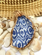 Blue and White Ikat Oyster Shell Trinket dish